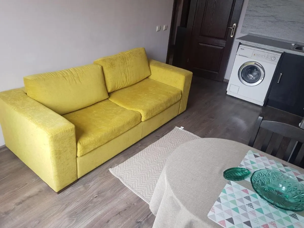Budget Holiday Apartments First Sea Line Coast Pomorie